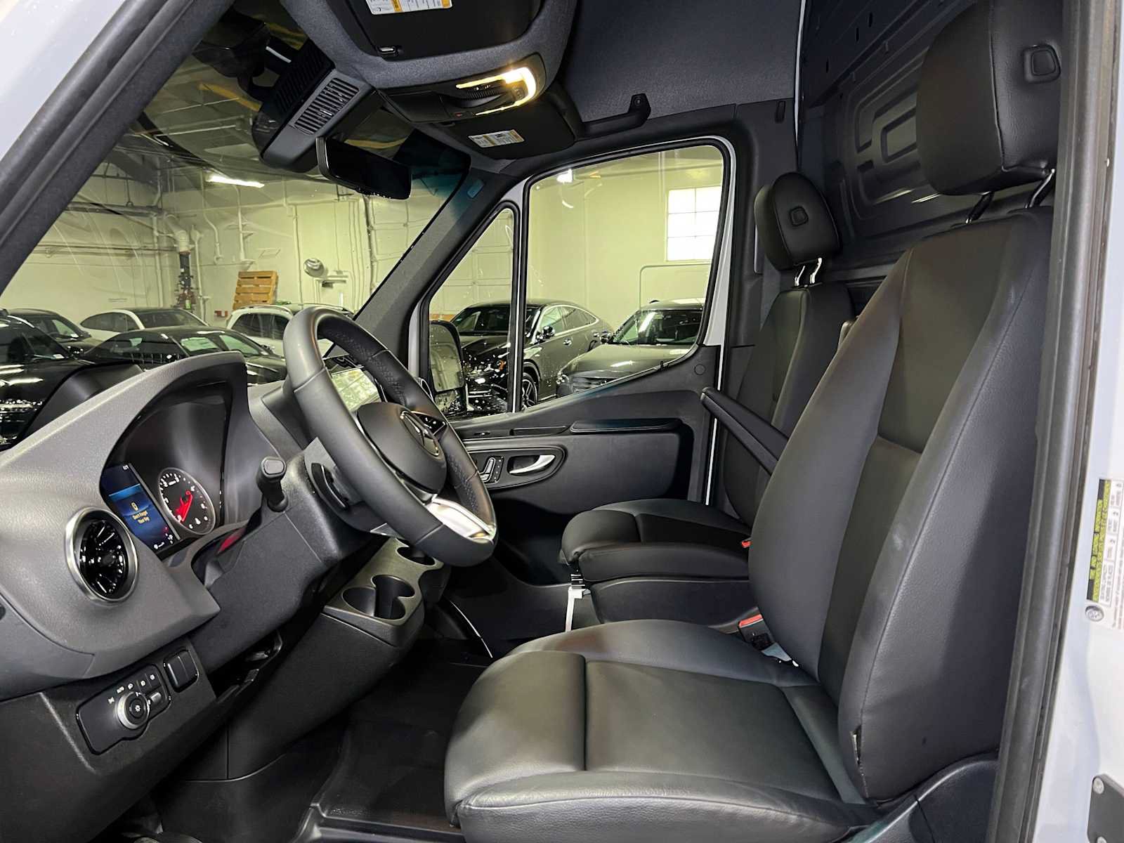 Used 2026 Mercedes-Benz Sprinter 2500 image 24