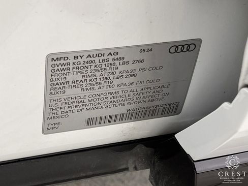 Used 2024 Audi Q5 2.0T Premium w/ Summer of Audi Package AWD/4WD image 32