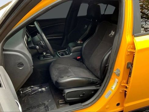 Used 2017 Dodge Charger R/T Scat Pack w/ Dynamics Package image 28