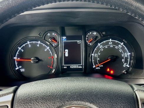 Used 2023 Toyota 4Runner SR5 Premium w/ Moonroof Package RWD image 24