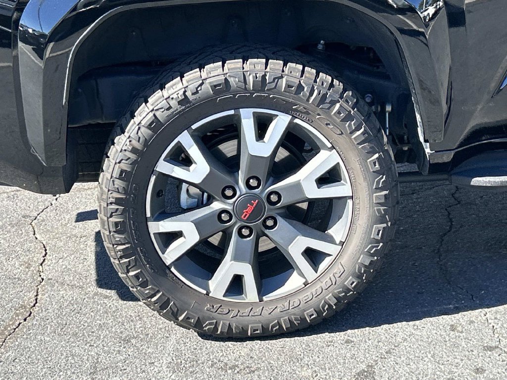 Used 2025 Toyota 4Runner TRD Sport Premium AWD/4WD image 9