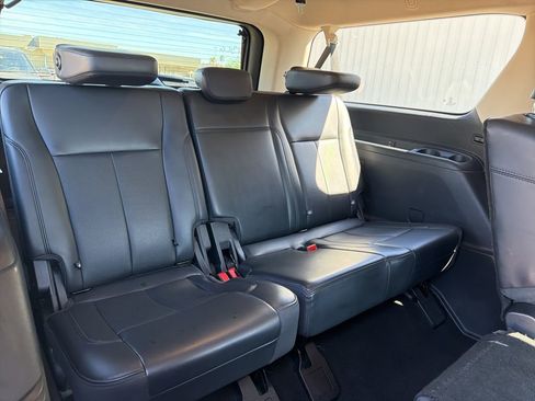 Used 2024 Ford Expedition Max XLT image 18