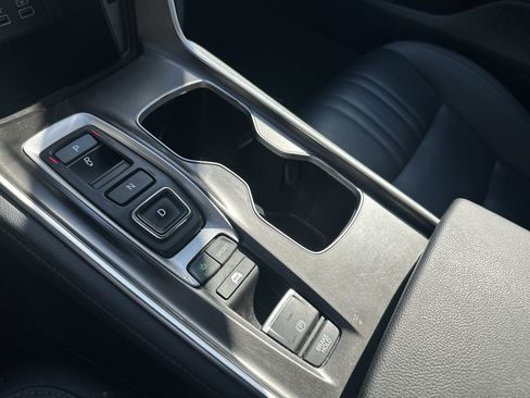 Used 2021 Honda Accord EX-L image 24