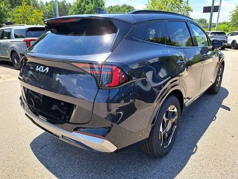 New 2026 Kia Sportage SX FWD image 4