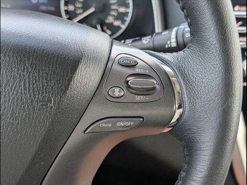 Used 2024 Nissan Murano SV w/ SV Midnight Edition Package AWD/4WD image 15