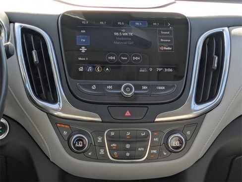 Certified 2021 Chevrolet Equinox Premier image 15