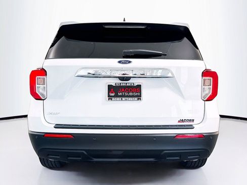 Used 2021 Ford Explorer XLT RWD image 28