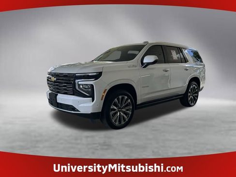Used 2025 Chevrolet Tahoe High Country AWD/4WD image 1
