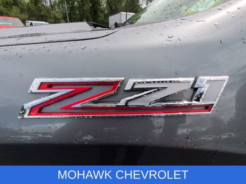 Used 2021 Chevrolet Silverado 1500 LT Trail Boss w/ Convenience Package II AWD/4WD image 33