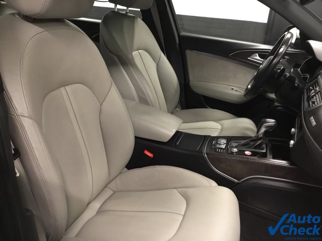 Used 2017 Audi S6 Premium Plus AWD/4WD image 32