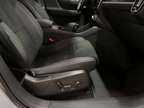 Used 2023 Volvo XC40 Recharge Ultimate AWD/4WD image 78