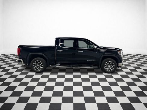 Certified 2024 GMC Sierra 1500 SLT w/ SLT Premium Plus Package AWD/4WD image 2