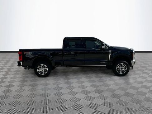 Used 2023 Ford F250 Lariat w/ Lariat Ultimate Package AWD/4WD image 4