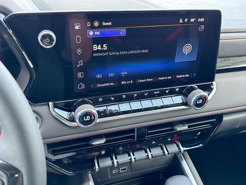 New 2026 Chevrolet Colorado Z71 w/ Technology Package AWD/4WD image 16