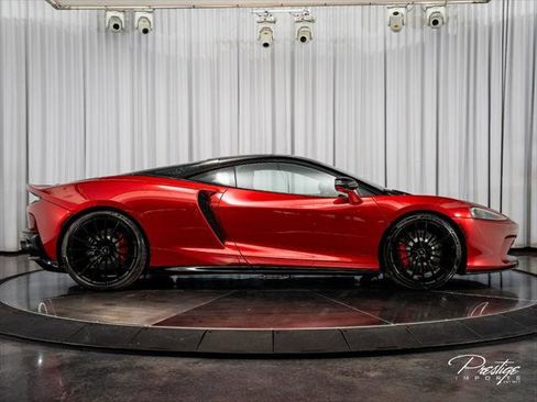 Used 2020 McLaren GT RWD image 8