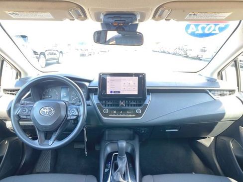 Used 2024 Toyota Corolla LE FWD image 18