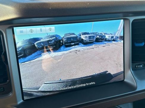 Used 2023 Ford Bronco Outer Banks w/ Sasquatch Package image 27