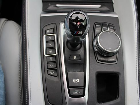 Used 2018 BMW X5 M w/ Executive Package image 28