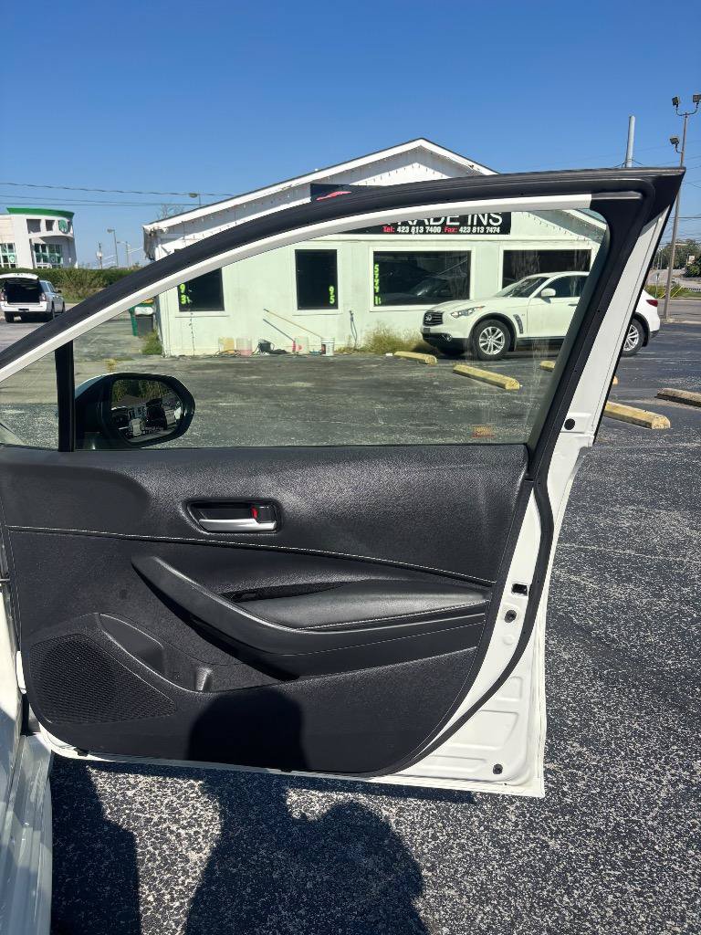 Used 2020 Toyota Corolla SE FWD image 31