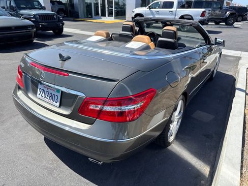 Used 2013 Mercedes-Benz E 350 Cabriolet image 10