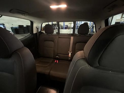 Used 2019 Chevrolet Colorado LT w/ LT Convenience Package AWD/4WD image 26