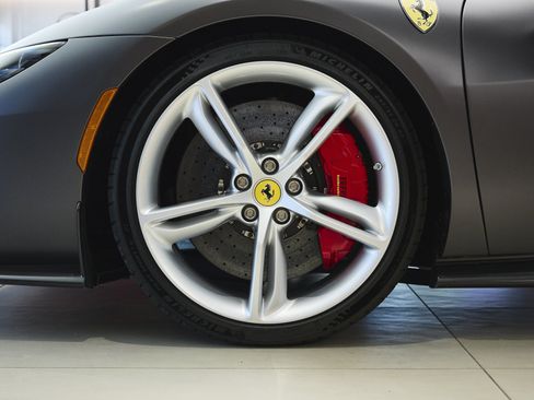 Used 2023 Ferrari 296 GTS RWD image 62