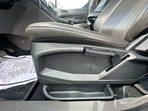 Used 2022 Ford Transit Connect XL FWD image 18