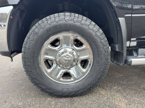 Used 2018 RAM 2500 Tradesman w/ Chrome Appearance Group image 10