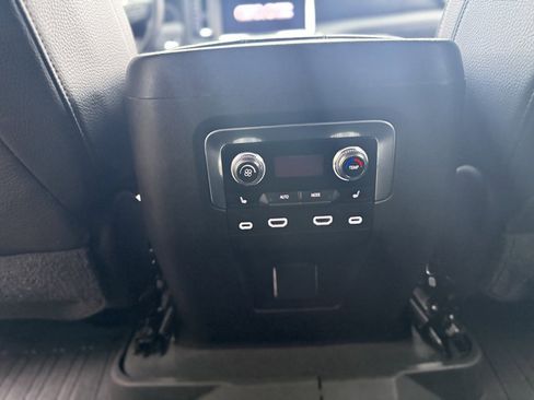 Used 2021 GMC Yukon Denali image 25