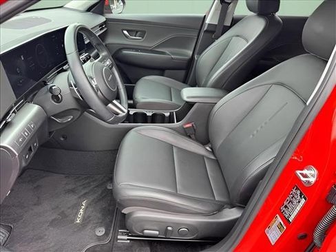 Certified 2024 Hyundai Kona Limited AWD/4WD image 5