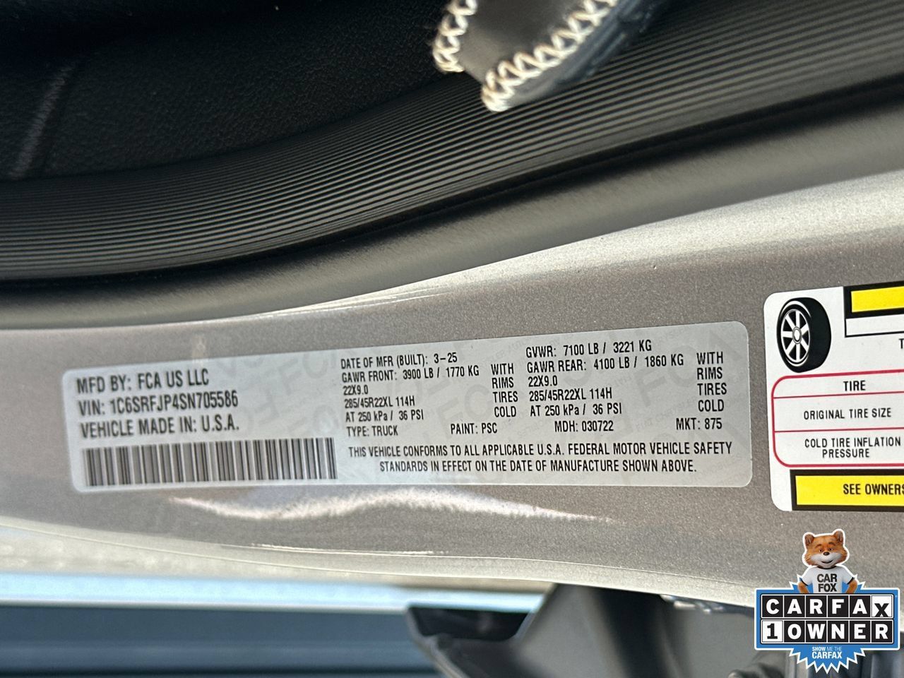 Used 2025 RAM 1500 Laramie w/ Night Edition AWD/4WD image 32