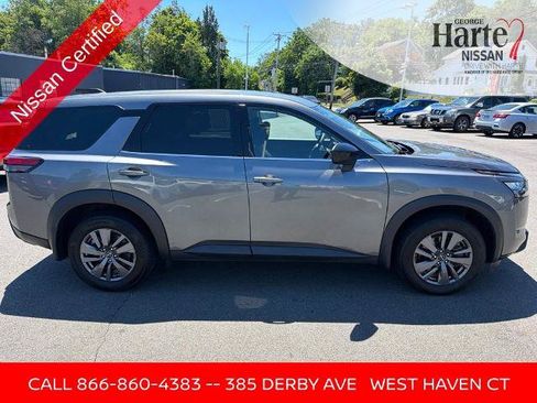 Certified 2024 Nissan Pathfinder S AWD/4WD image 9