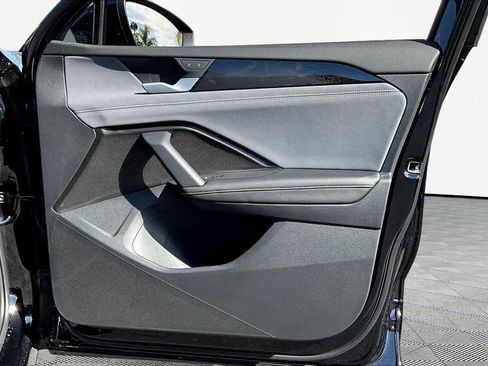 New 2026 Volkswagen Tiguan SE R-Line image 27