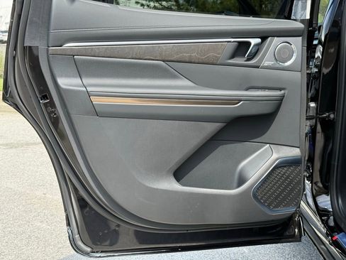 New 2026 Buick Enclave Avenir w/ Super Cruise Package image 20