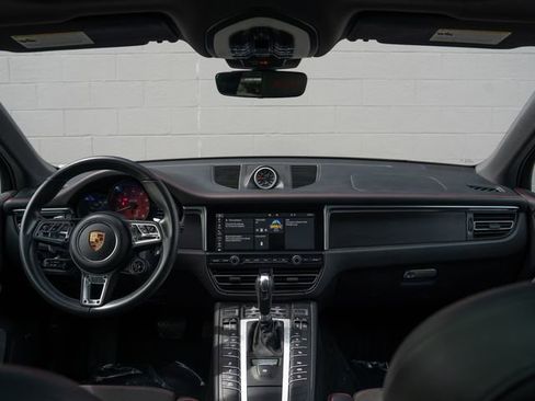 Certified 2021 Porsche Macan GTS AWD/4WD image 21