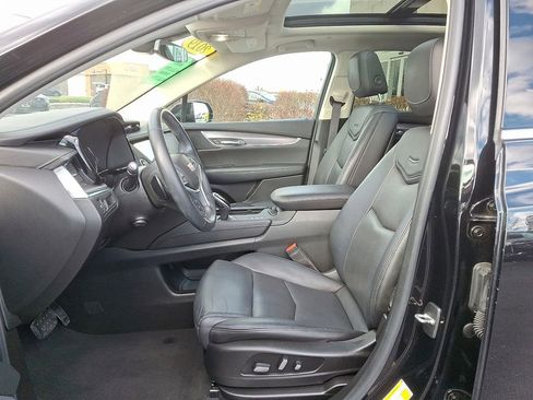 Used 2019 Cadillac XT5 Luxury image 14