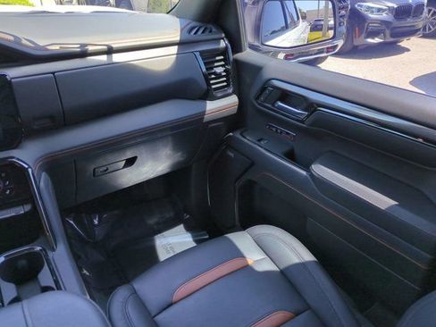 Used 2023 GMC Sierra 1500 AT4 w/ Technology Package AWD/4WD image 15