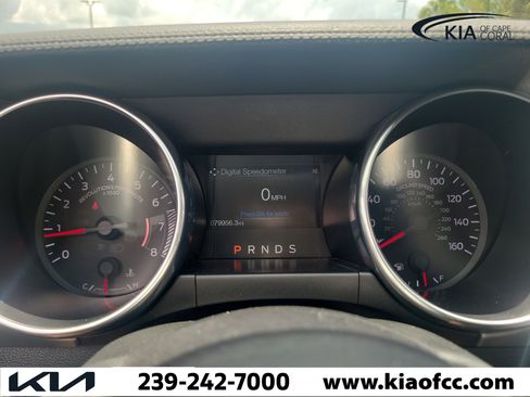 Used 2022 Ford Mustang Premium RWD image 18