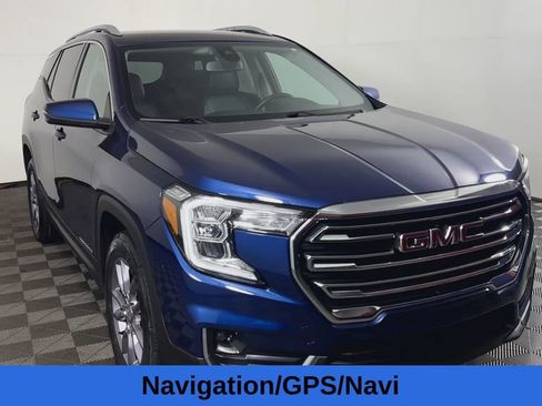 Used 2023 GMC Terrain SLT AWD/4WD image 5