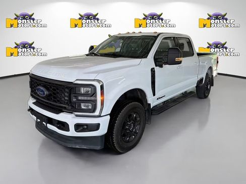 Used 2024 Ford F250 XLT w/ XLT Premium Package AWD/4WD image 1