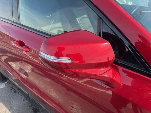 Used 2021 Cadillac XT4 Sport image 7