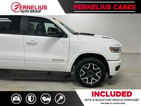 Used 2025 RAM 1500 Laramie w/ Sport Appearance Package AWD/4WD image 10
