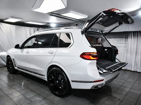 Used 2026 BMW X7 xDrive40i image 89