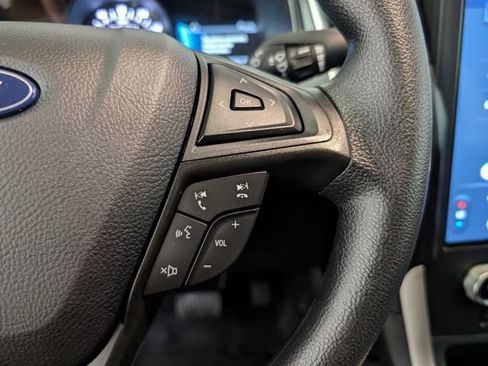 Used 2024 Ford Edge SE w/ Cargo Accessory Package AWD/4WD image 17