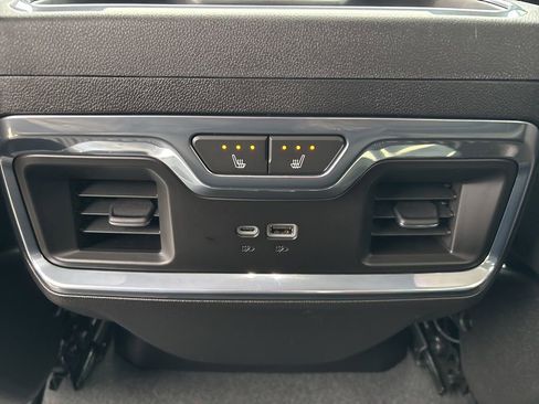 Used 2024 Chevrolet Silverado 2500 LTZ w/ LTZ Convenience Package image 48