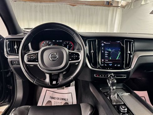 Used 2019 Volvo S60 T6 R-Design AWD/4WD image 14
