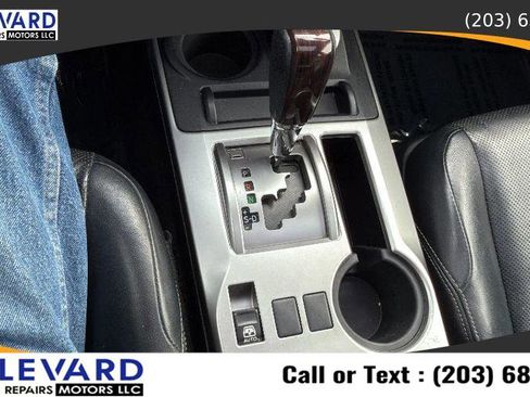 Used 2014 Toyota 4Runner Limited image 20