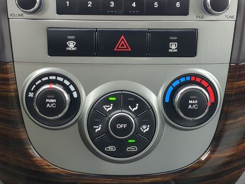 Used 2012 Hyundai Santa Fe GLS image 23