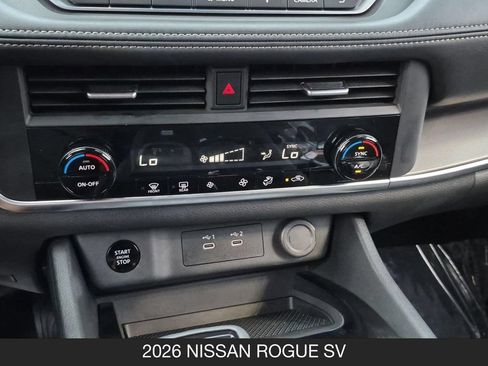 Certified 2026 Nissan Rogue SV FWD image 22