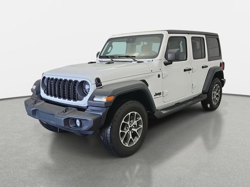 Used 2024 Jeep Wrangler Sport S image 7
